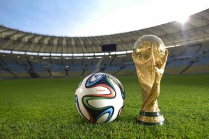 开云体育官方网站-德甲争冠战与绿军血拼，体育史诗中的宿命对决与城市荣耀