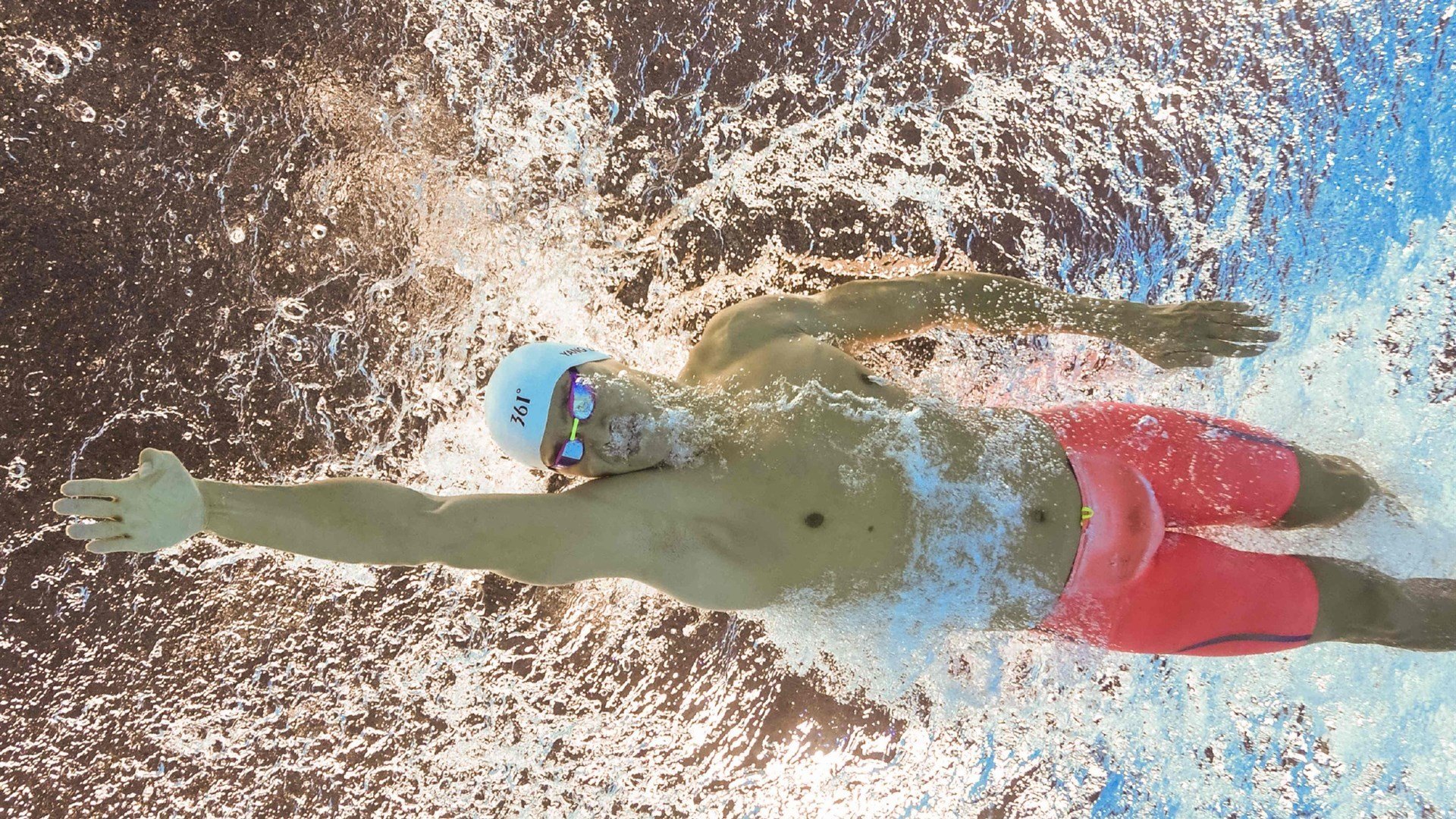 当威尔士的野性遇上德式精密，托尼如何用原始暴力撕碎勒沃库森的钢铁防线